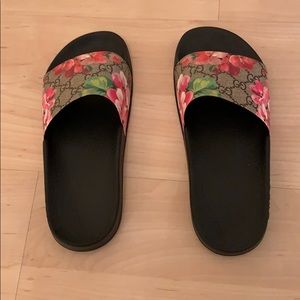 Gucci slides